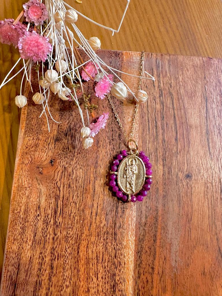 Medalla de San Judas Tadeo y Virgen de Guadalupe con rubí – Khartes Madrid