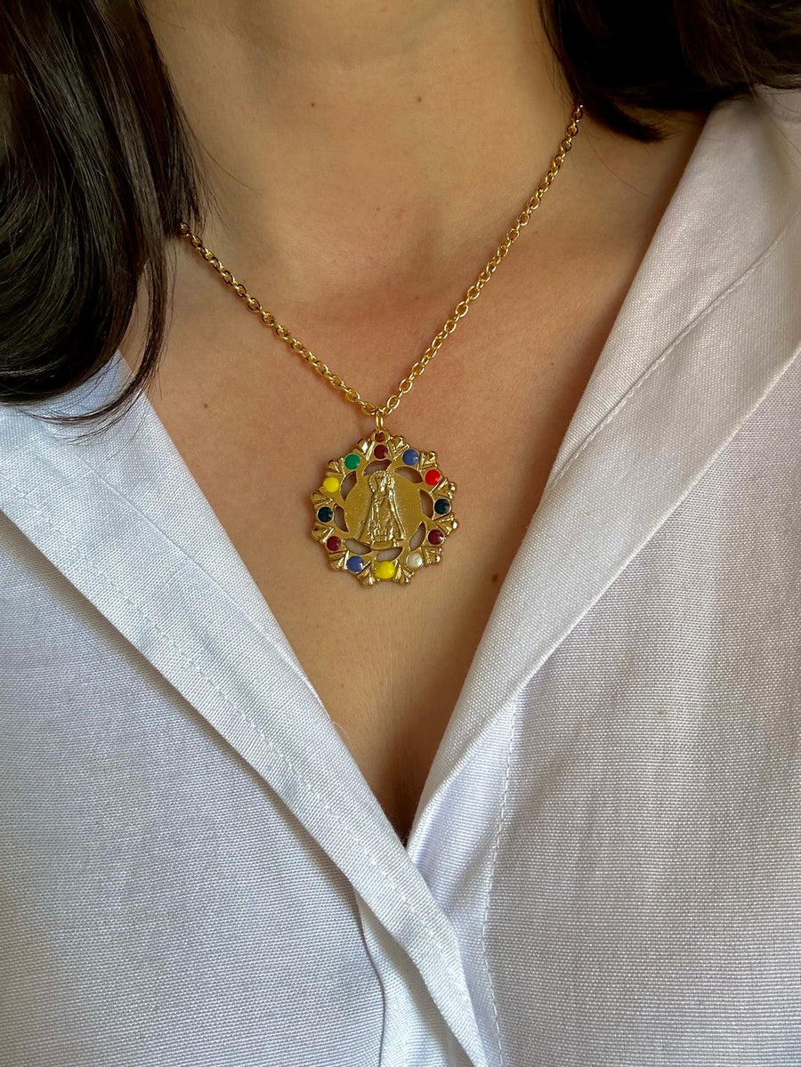 Medalla de la Virgen de los Desamparados multicolor – Khartes Madrid