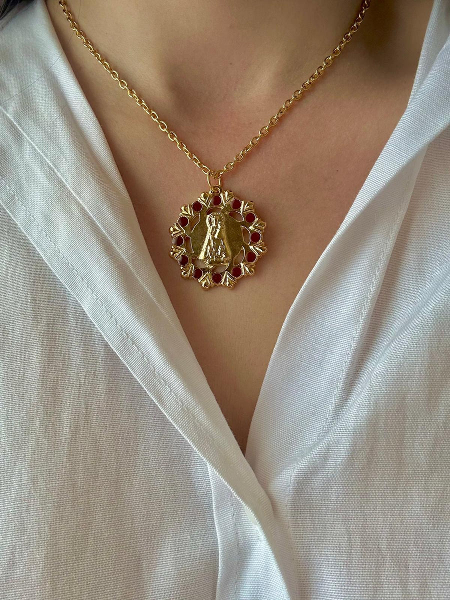 Medalla de la Virgen de los Desamparados granate – Khartes Madrid